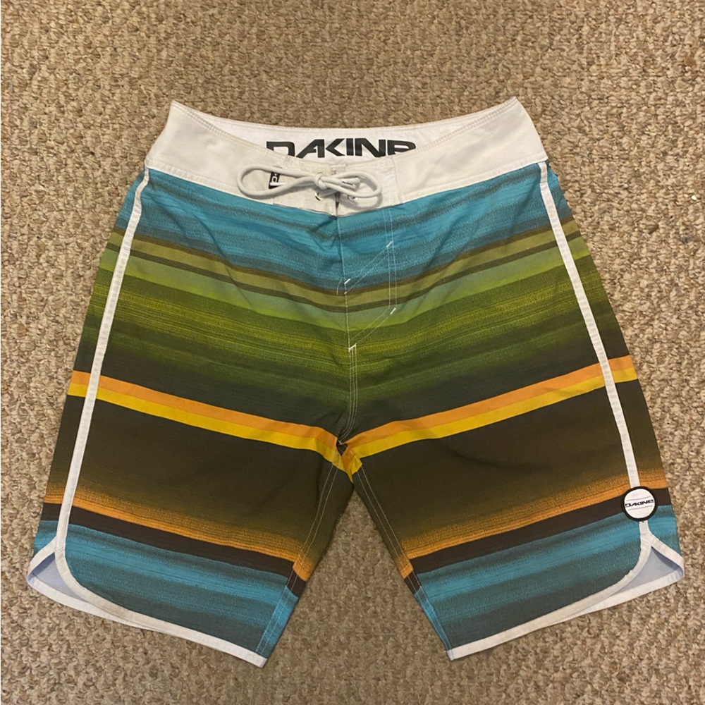 COPY - DAKINE board shorts